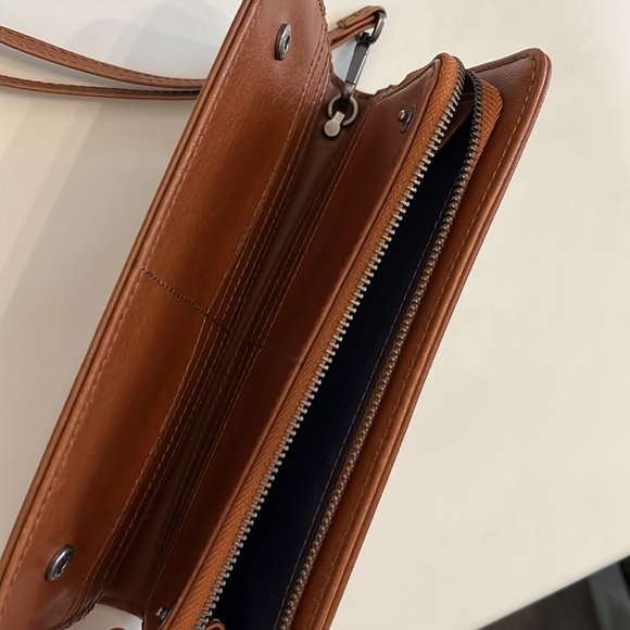 Matt & Nat Wallet Clutch - Picture 3 of 3